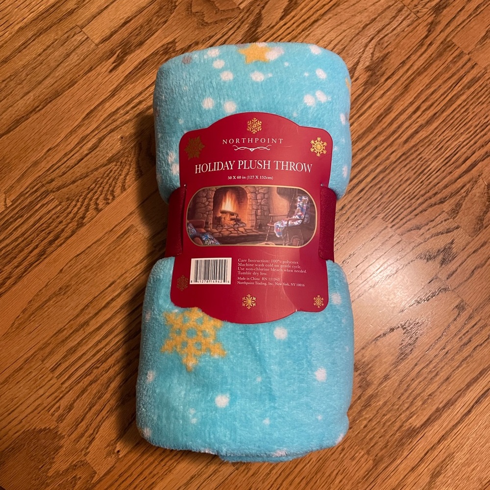 Holiday Plush Throw - Blue and Gold